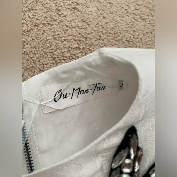 Women’s graphic dress with 3d decorations - US M - Picture 4 of 9